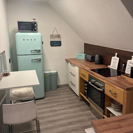 Sandys-Beachhouse Em 2024 Stadion -16 Fahrminuten Ferienwohnung Abtei Brauweiler Business Kueche Klima Parken Relax Travel Work Koeln Naehe Pulheim Ngoại thất bức ảnh