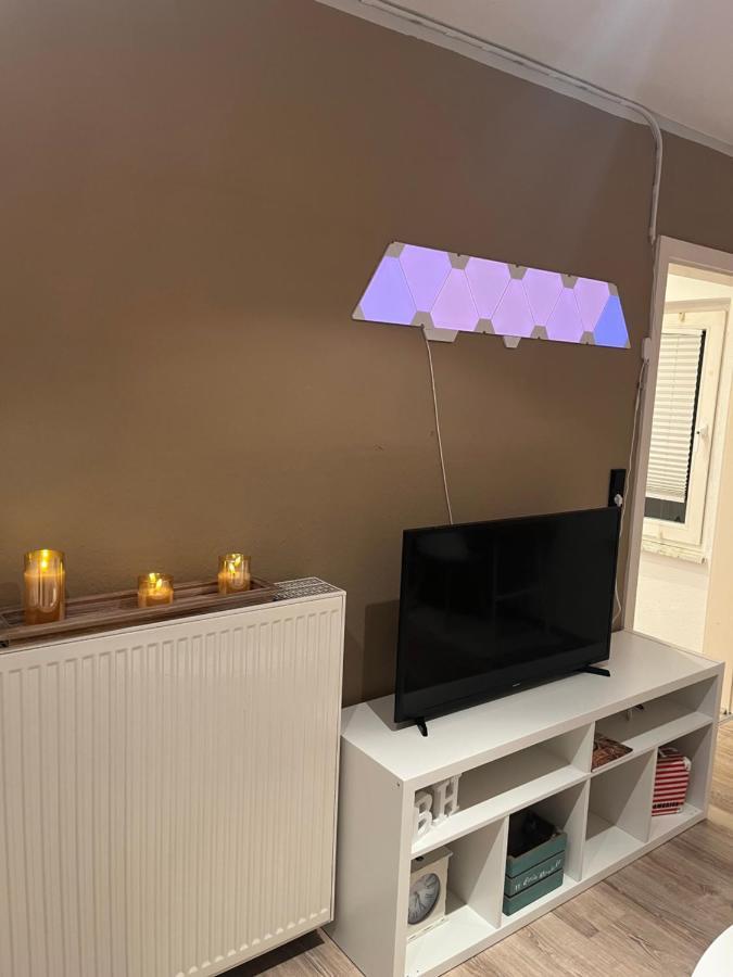 Sandys-Beachhouse Em 2024 Stadion -16 Fahrminuten Ferienwohnung Abtei Brauweiler Business Kueche Klima Parken Relax Travel Work Koeln Naehe Pulheim Ngoại thất bức ảnh
