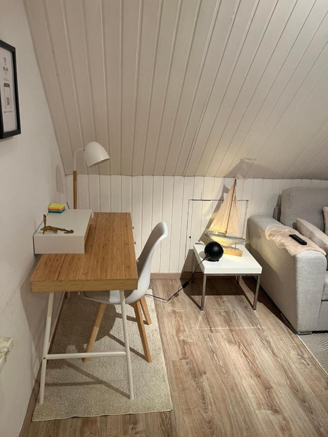 Sandys-Beachhouse Em 2024 Stadion -16 Fahrminuten Ferienwohnung Abtei Brauweiler Business Kueche Klima Parken Relax Travel Work Koeln Naehe Pulheim Ngoại thất bức ảnh